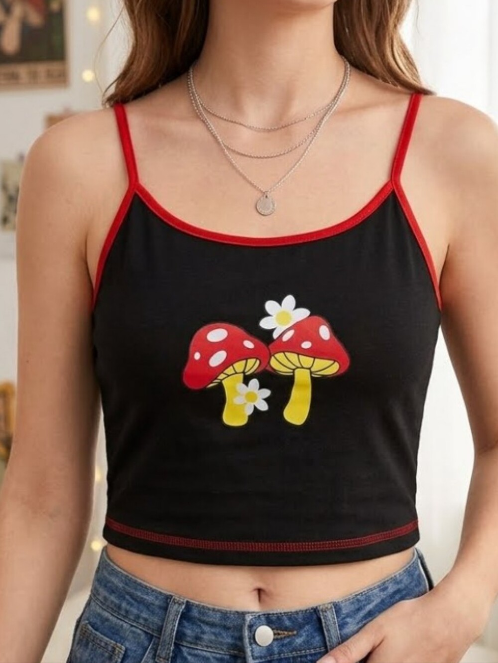 ROMWE Black Cropped Tank Top with Red Trim and Mushroom Print
